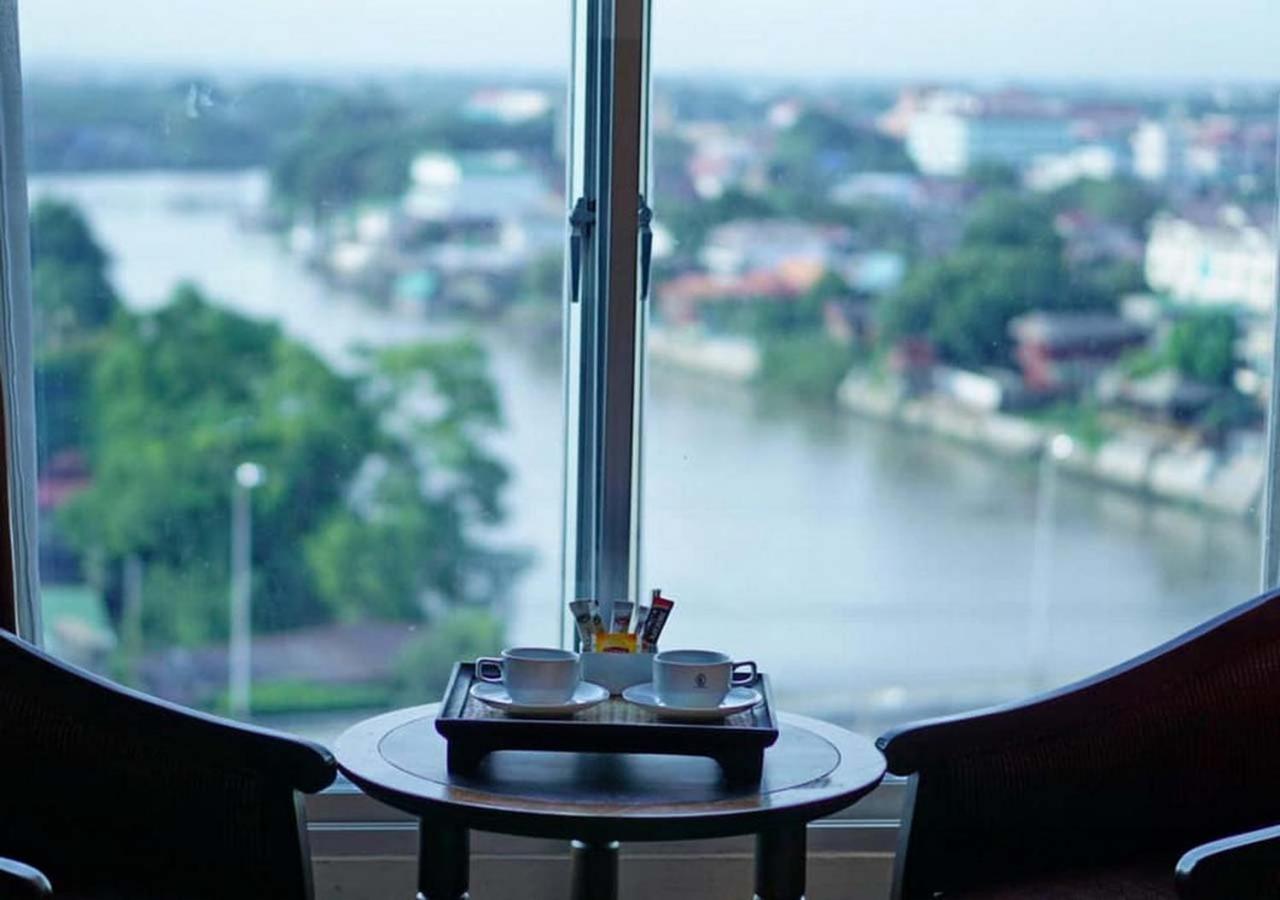 Krungsri River מלון 4*